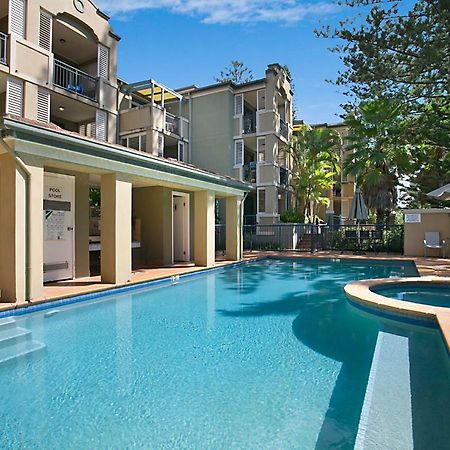 Beaches On Wave Street Gold Coast Exterior foto